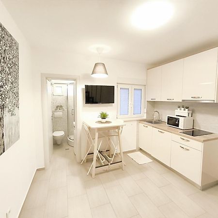 Central Apartment & Room Niko Split Exterior foto