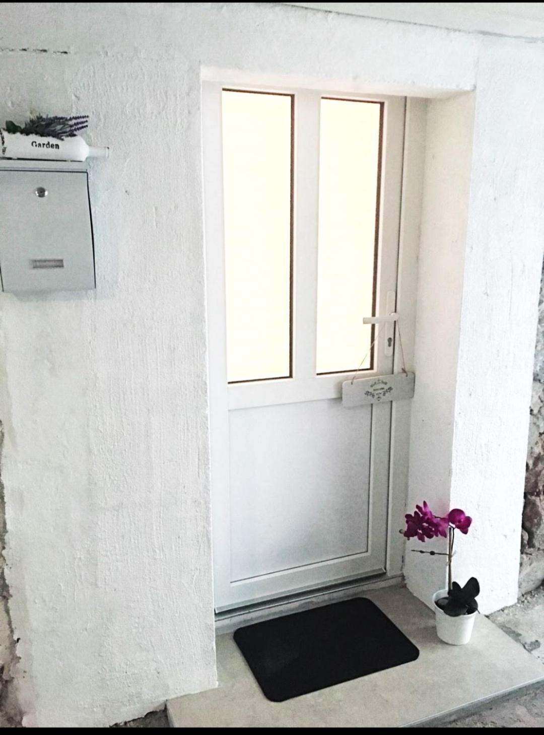 Central Apartment & Room Niko Split Exterior foto