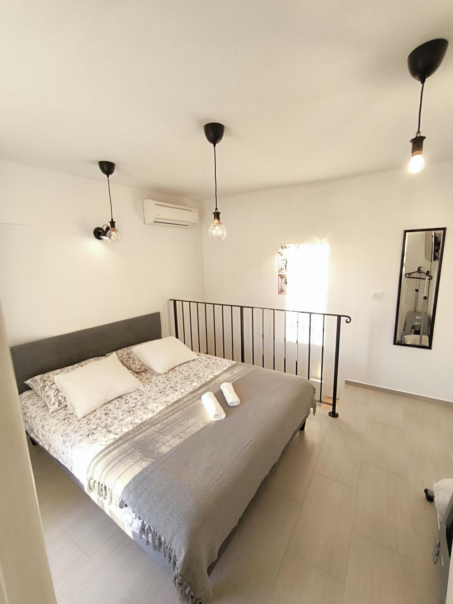 Central Apartment & Room Niko Split Exterior foto