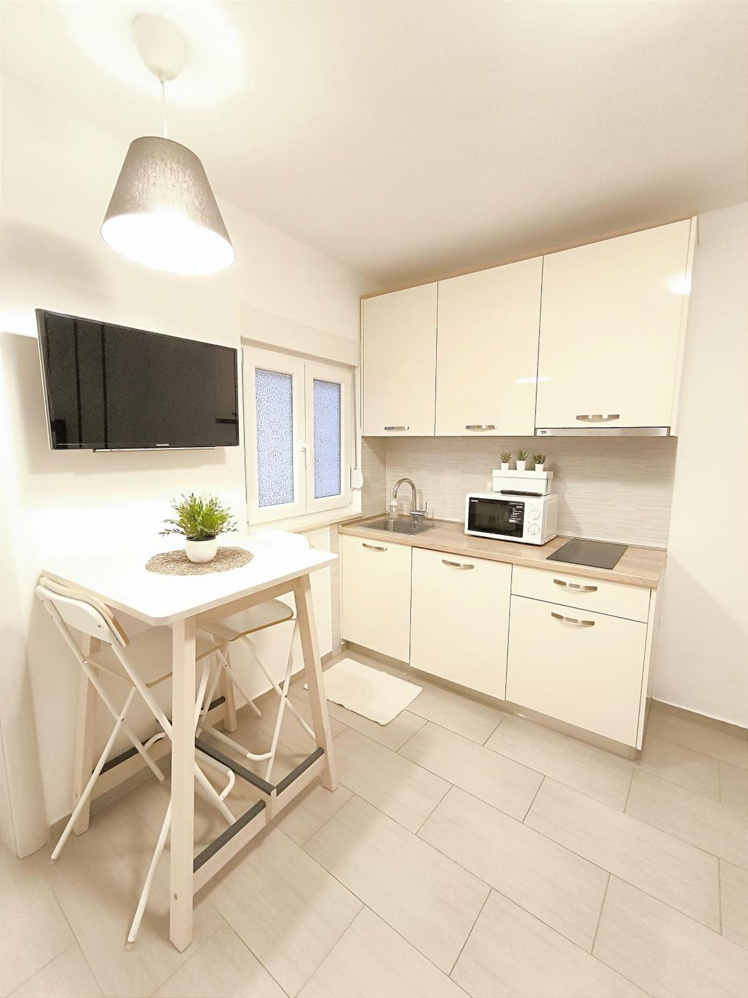 Central Apartment & Room Niko Split Exterior foto